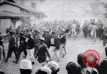 Standbild Anreise von Prinz Mirko Scutari Albanien, 1913, aus Sekunde 10 historischem Filmmaterial Videoclip 65675025865