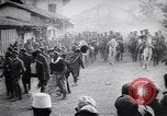 Standbild Anreise von Prinz Mirko Scutari Albanien, 1913, aus Sekunde 11 historischem Filmmaterial Videoclip 65675025865