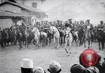 Standbild Anreise von Prinz Mirko Scutari Albanien, 1913, aus Sekunde 14 historischem Filmmaterial Videoclip 65675025865