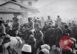 Standbild Anreise von Prinz Mirko Scutari Albanien, 1913, aus Sekunde 20 historischem Filmmaterial Videoclip 65675025865