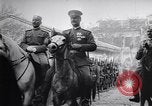 Standbild Anreise von Prinz Mirko Scutari Albanien, 1913, aus Sekunde 40 historischem Filmmaterial Videoclip 65675025865