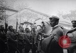 Standbild Anreise von Prinz Mirko Scutari Albanien, 1913, aus Sekunde 55 historischem Filmmaterial Videoclip 65675025865
