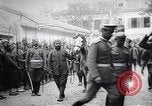 Standbild Anreise von Prinz Mirko Scutari Albanien, 1913, aus Sekunde 61 historischem Filmmaterial Videoclip 65675025865