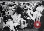 Image course de chevaux Derby en Autriche Vienne Autriche Freudenau, 1912, de la seconde 17 séquences d'archives historiques vidéo 65675025869