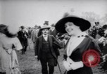 Image course de chevaux Derby en Autriche Vienne Autriche Freudenau, 1912, de la seconde 21 séquences d'archives historiques vidéo 65675025869