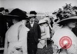 Image course de chevaux Derby en Autriche Vienne Autriche Freudenau, 1912, de la seconde 29 séquences d'archives historiques vidéo 65675025869