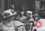 Standbild Mobilisierung von Soldaten Wien Österreich, 1914, aus Sekunde 59 historischem Filmmaterial Videoclip 65675025879