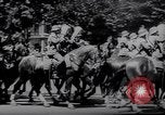 Standbild Herbert Hoover Albert Sarraut Max Schmeling Berlin Deutschland, 1936, aus Sekunde 54 historischem Filmmaterial Videoclip 65675025891