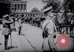 Standbild Herbert Hoover Albert Sarraut Max Schmeling Berlin Deutschland, 1936, aus Sekunde 57 historischem Filmmaterial Videoclip 65675025891