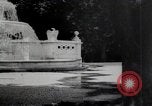 Standbild Springbrunnen und Statue Berlin Deutschland, 1914, aus Sekunde 47 historischem Filmmaterial Videoclip 65675025895