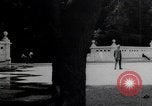 Standbild Springbrunnen und Statue Berlin Deutschland, 1914, aus Sekunde 52 historischem Filmmaterial Videoclip 65675025895