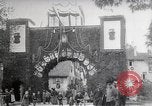 Standbild Denkmal enthüllen Wissembourg Elsass Frankreich, 1909, aus Sekunde 26 historischem Filmmaterial Videoclip 65675025897