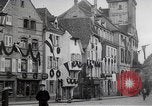 Standbild Denkmal enthüllen Wissembourg Elsass Frankreich, 1909, aus Sekunde 34 historischem Filmmaterial Videoclip 65675025897