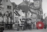 Standbild Denkmal enthüllen Wissembourg Elsass Frankreich, 1909, aus Sekunde 41 historischem Filmmaterial Videoclip 65675025897