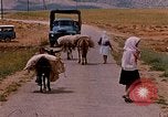 Standbild Szenen von eine straße Israel, 1968, aus Sekunde 34 historischem Filmmaterial Videoclip 65675025901