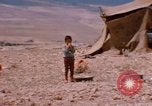 Standbild arabischen Flüchtlinge Israel, 1968, aus Sekunde 51 historischem Filmmaterial Videoclip 65675025902