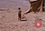 Standbild arabischen Flüchtlinge Israel, 1968, aus Sekunde 52 historischem Filmmaterial Videoclip 65675025902
