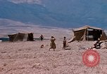 Standbild arabischen Flüchtlinge Israel, 1968, aus Sekunde 58 historischem Filmmaterial Videoclip 65675025902