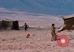 Standbild arabischen Flüchtlinge Israel, 1968, aus Sekunde 60 historischem Filmmaterial Videoclip 65675025902