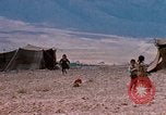 Standbild arabischen Flüchtlinge Israel, 1968, aus Sekunde 62 historischem Filmmaterial Videoclip 65675025902