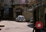 Standbild Menschen in der Stadt Baalbek im Libanon, 1968, aus Sekunde 42 historischem Filmmaterial Videoclip 65675025903