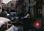 Standbild Menschen in der Stadt Baalbek im Libanon, 1968, aus Sekunde 53 historischem Filmmaterial Videoclip 65675025903