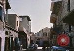Standbild Menschen in der Stadt Baalbek im Libanon, 1968, aus Sekunde 58 historischem Filmmaterial Videoclip 65675025903