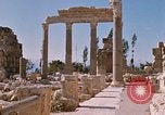 Standbild Tempel von Baalbek Libanon, 1968, aus Sekunde 13 historischem Filmmaterial Videoclip 65675025904