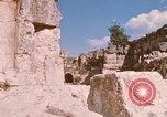 Standbild Tempel von Baalbek Libanon, 1968, aus Sekunde 15 historischem Filmmaterial Videoclip 65675025904