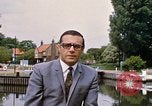 Immagine di Banca di fiume Regno Unito, 1968, secondo 25 filmato di repertorio 65675025909