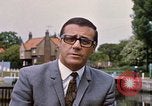 Immagine di Banca di fiume Regno Unito, 1968, secondo 43 filmato di repertorio 65675025909