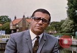 Immagine di Banca di fiume Regno Unito, 1968, secondo 50 filmato di repertorio 65675025909