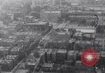 Standbild Aerial view of Chicago Chicago Illinois USA, 1926, aus Sekunde 9 historischem Filmmaterial Videoclip 65675025911
