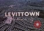 Standbild Stadt Levittown Bucks County Pennsylvania United States USA, 1959, aus Sekunde 8 historischem Filmmaterial Videoclip 65675025920