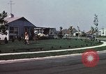Standbild Stadt Levittown Bucks County Pennsylvania United States USA, 1959, aus Sekunde 25 historischem Filmmaterial Videoclip 65675025920