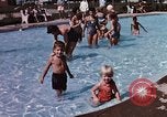 Standbild Stadt Levittown Bucks County Pennsylvania United States USA, 1959, aus Sekunde 41 historischem Filmmaterial Videoclip 65675025920