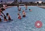Standbild Stadt Levittown Bucks County Pennsylvania United States USA, 1959, aus Sekunde 43 historischem Filmmaterial Videoclip 65675025920