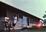 Standbild Stadt Levittown Bucks County Pennsylvania United States USA, 1959, aus Sekunde 50 historischem Filmmaterial Videoclip 65675025920