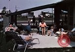 Standbild Stadt Levittown Bucks County Pennsylvania United States USA, 1959, aus Sekunde 57 historischem Filmmaterial Videoclip 65675025920