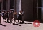 Immagine di La vita sociale degli anni cinquanta Levittown sobborgo precoce Bucks County Pennsylvania United States USA, 1959, secondo 45 filmato di repertorio 65675025922