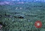 Immagine di OH6A elicotteri Il Vietnam, 1969, secondo 54 filmato di repertorio 65675025955