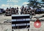 Standbild Ausbildung von Soldaten Dong Tam Vietnam, 1969, aus Sekunde 30 historischem Filmmaterial Videoclip 65675025958