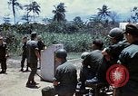 Standbild Ausbildung von Soldaten Dong Tam Vietnam, 1969, aus Sekunde 38 historischem Filmmaterial Videoclip 65675025958