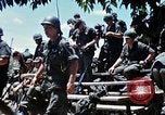 Standbild Ausbildung von Soldaten Dong Tam Vietnam, 1969, aus Sekunde 58 historischem Filmmaterial Videoclip 65675025958