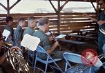 Image L'exercice de leur diplôme sous-officier Dong Tam Vietnam, 1969, de la seconde 39 séquences d'archives historiques vidéo 65675025959