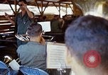 Image L'exercice de leur diplôme sous-officier Dong Tam Vietnam, 1969, de la seconde 52 séquences d'archives historiques vidéo 65675025959