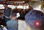 Image L'exercice de leur diplôme sous-officier Dong Tam Vietnam, 1969, de la seconde 57 séquences d'archives historiques vidéo 65675025959
