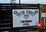 Standbild Swimmingpool Dong Tam Vietnam, 1969, aus Sekunde 12 historischem Filmmaterial Videoclip 65675025963