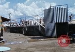 Standbild Swimmingpool Dong Tam Vietnam, 1969, aus Sekunde 19 historischem Filmmaterial Videoclip 65675025963