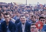 Standbild Bob Hope anzeigen Pleiku Süd Vietnam Camp Enari, 1967, aus Sekunde 5 historischem Filmmaterial Videoclip 65675025969